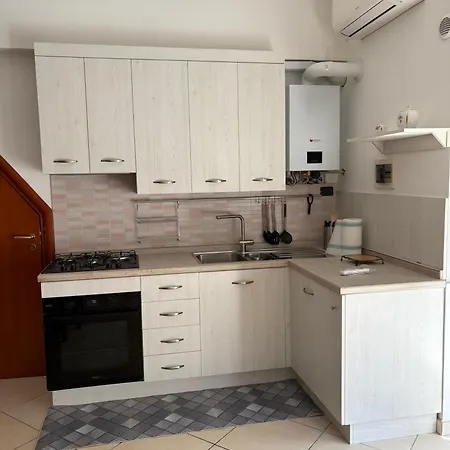 公寓 Amber House 莱西纳